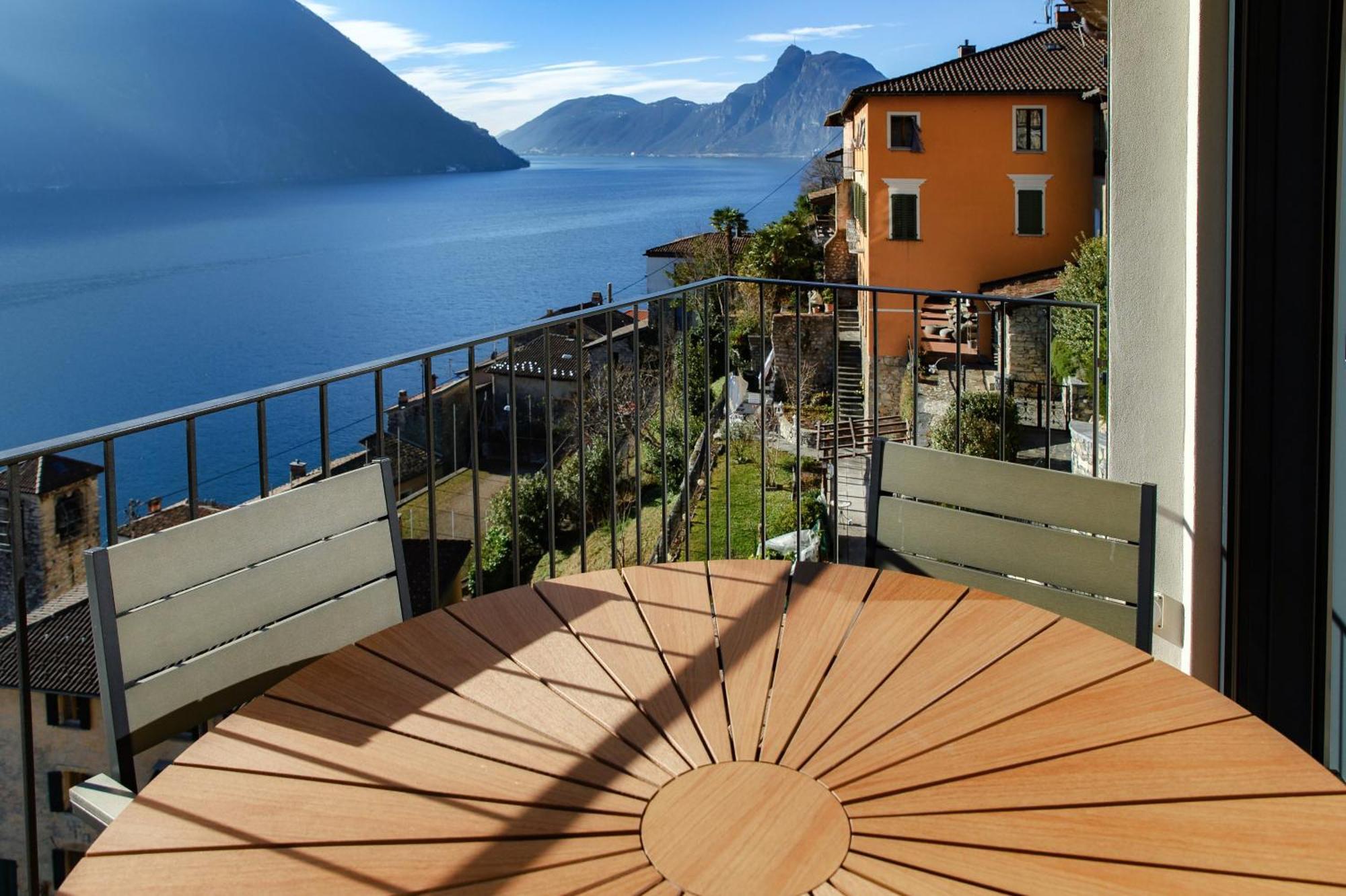 Unique Gandria Attic By Quokka 360 - Elegant Lake View Apartment Lugano Exterior photo